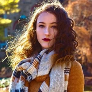 Meet your Posher, Paige